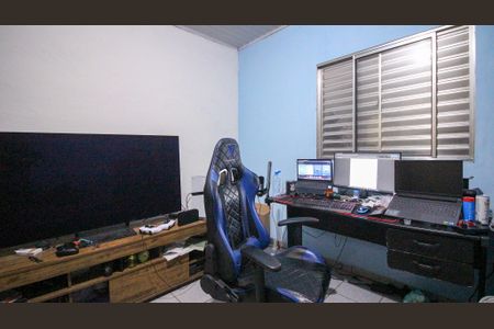 Casa de condomínio à venda com 90m², 2 quartos e 1 vagaQuarto