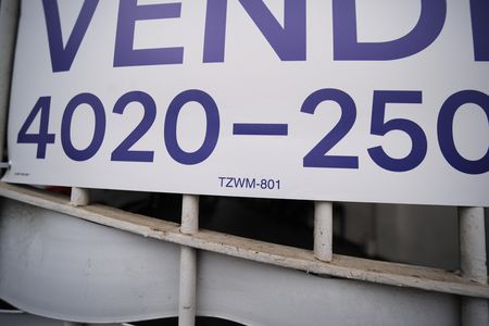 Casa à venda com 148m², 3 quartos e 3 vagasinstalada dia 26-06-2026 Placa : TZWM-801