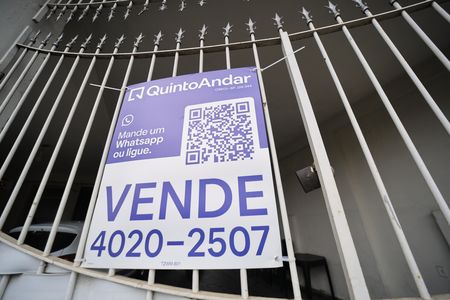 Casa à venda com 148m², 3 quartos e 3 vagasinstalada dia 26-06-2026 Placa : TZWM-801