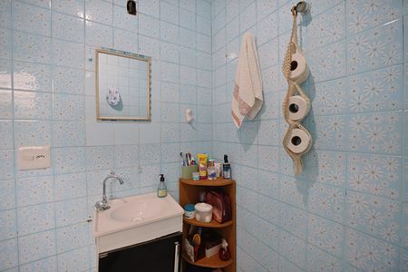 Casa à venda com 148m², 3 quartos e 3 vagasBanheiro Social