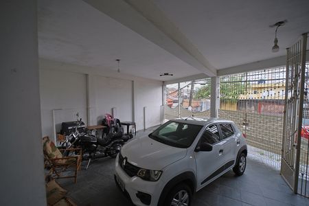 Casa à venda com 148m², 3 quartos e 3 vagasGaragem
