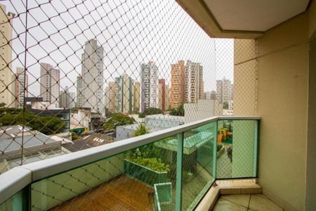 Apartamento à venda com 100m², 3 quartos e 2 vagas Apartamento à venda com 100m², 3 quartos e 2 vagasVaranda da sala