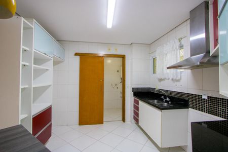 Apartamento à venda com 100m², 3 quartos e 2 vagas Apartamento à venda com 100m², 3 quartos e 2 vagasCozinha