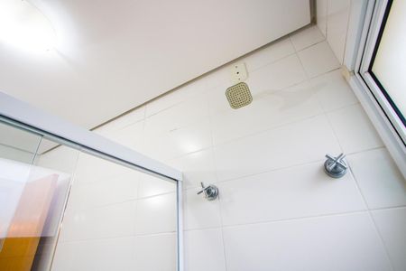 Apartamento à venda com 100m², 3 quartos e 2 vagas Apartamento à venda com 100m², 3 quartos e 2 vagasBanheiro social