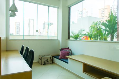 Apartamento à venda com 100m², 3 quartos e 2 vagas Apartamento à venda com 100m², 3 quartos e 2 vagasÁrea comum