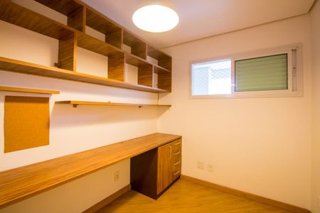 Apartamento à venda com 100m², 3 quartos e 2 vagas Apartamento à venda com 100m², 3 quartos e 2 vagasQuarto 3