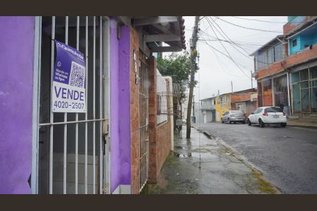 Placa  de casa à venda com 1 quarto, 30m² em Passo das Pedras, Porto Alegre