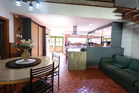 Casa para alugar com 4 quartos, 298m² em Parque dos Lagos, Ribeirão Preto