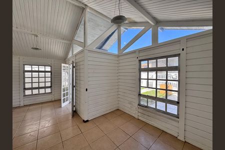 Casa de Condomínio à venda com 3 quartos, 150m² em Ciro Aranha, Rio de Janeiro