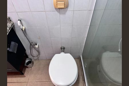 Banheiro Social de casa de condomínio à venda com 3 quartos, 150m² em Ciro Aranha, Rio de Janeiro