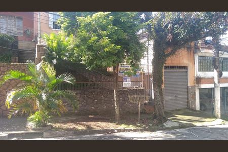 Fachada de casa para alugar com 3 quartos, 80m² em Jardim São Paulo, São Paulo