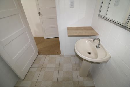 Banheiro de casa para alugar com 3 quartos, 80m² em Jardim São Paulo, São Paulo