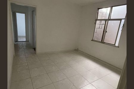 Casa à venda com 2 quartos, 70m² em Bonsucesso, Rio de Janeiro