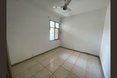 Casa à venda com 70m², 2 quartos e sem vaga