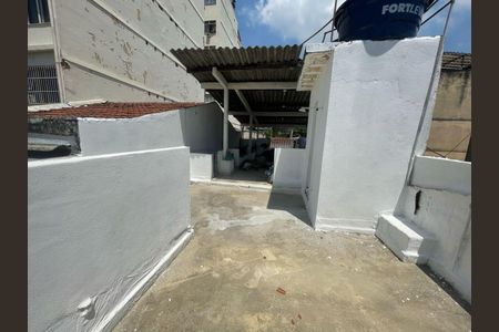 Casa à venda com 70m², 2 quartos e sem vaga
