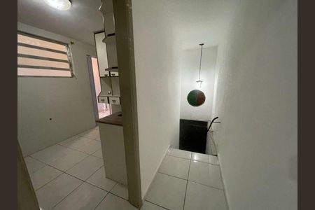 Casa à venda com 70m², 2 quartos e sem vaga