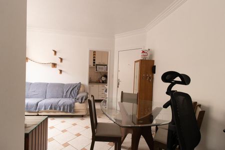 Sala de apartamento à venda com 2 quartos, 43m² em Água Verde, Curitiba