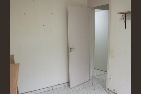 Quarto 1 de apartamento para alugar com 2 quartos, 41m² em Santa Cruz, Rio de Janeiro