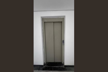 Elevador de apartamento à venda com 3 quartos, 148m² em Vila América, Santo André