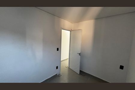 Apartamento à venda com 148m², 3 quartos e 2 vagas Apartamento à venda com 148m², 3 quartos e 2 vagasQuarto 2