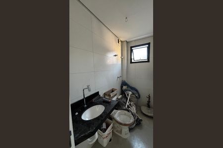 Apartamento à venda com 148m², 3 quartos e 2 vagas Apartamento à venda com 148m², 3 quartos e 2 vagasBanheiro