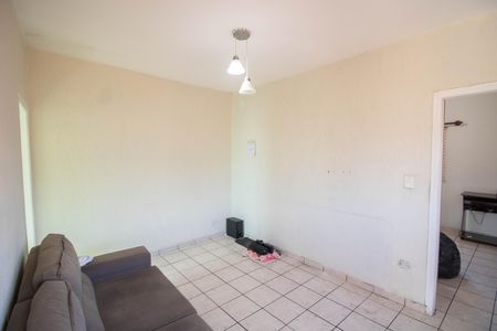 SALA de casa para alugar com 1 quarto, 300m² em Jardim Maristela, São Paulo