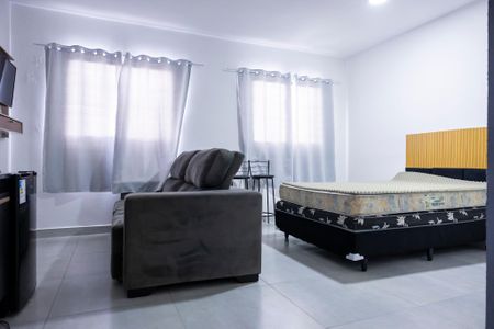 Studio para alugar com 35m², 1 quarto e 1 vaga Studio para alugar com 35m², 1 quarto e 1 vagaKitnet