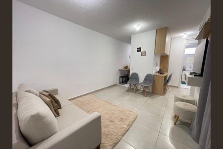 Sala de apartamento para alugar com 2 quartos, 43m² em Parque Ipe, São Paulo