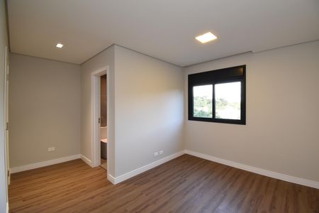 Casa de condomínio à venda com 187m², 3 quartos e 3 vagasSuíte 3