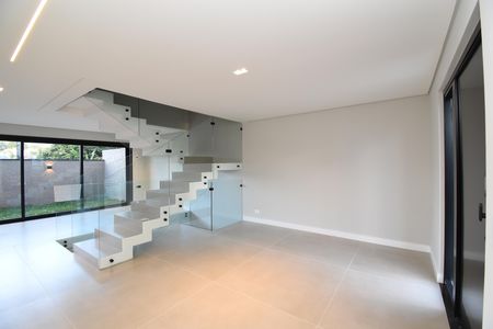 Casa de condomínio à venda com 187m², 3 quartos e 3 vagasSala