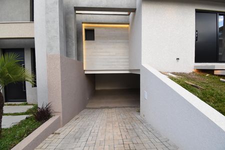 Casa de condomínio à venda com 187m², 3 quartos e 3 vagasFachada