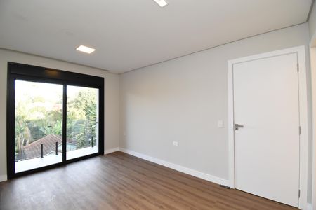 Casa de condomínio à venda com 187m², 3 quartos e 3 vagasSuíte 2