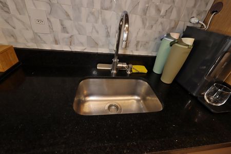 Apartamento à venda com 65m², 2 quartos e 2 vagasCozinha - Pia