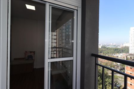 Apartamento à venda com 65m², 2 quartos e 2 vagasVaranda da Suíte 2