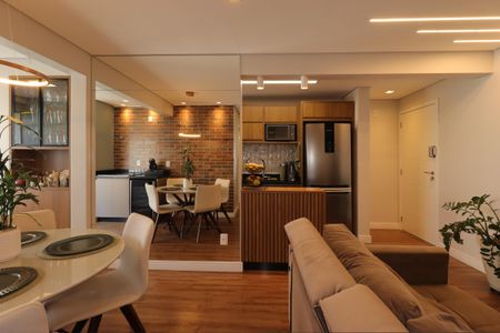 Apartamento à venda com 65m², 2 quartos e 2 vagasSala