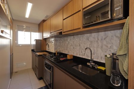 Apartamento à venda com 65m², 2 quartos e 2 vagasCozinha