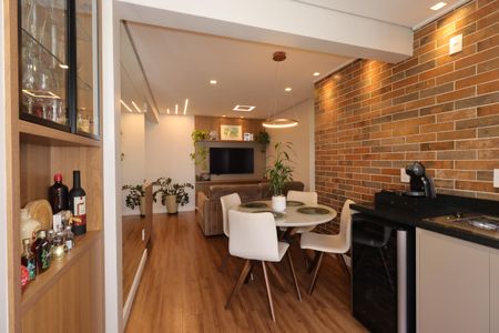 Apartamento à venda com 65m², 2 quartos e 2 vagasVaranda da Sala