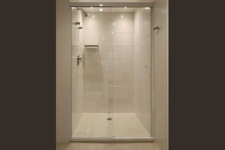 Apartamento para alugar com 52m², 1 quarto e sem vagaBanheiro