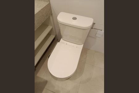 Apartamento para alugar com 52m², 1 quarto e sem vagaBanheiro