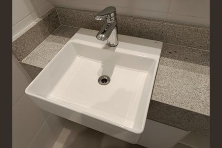 Apartamento para alugar com 66m², 1 quarto e sem vagaBanheiro