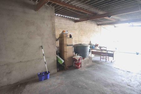 Casa à venda com 196m², 3 quartos e 2 vagas Casa à venda com 196m², 3 quartos e 2 vagasterraço