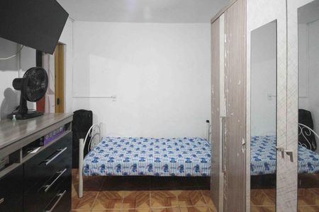 Casa à venda com 196m², 3 quartos e 2 vagas Casa à venda com 196m², 3 quartos e 2 vagasQuarto