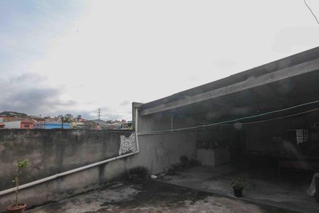 Casa à venda com 196m², 3 quartos e 2 vagas Casa à venda com 196m², 3 quartos e 2 vagasterraço