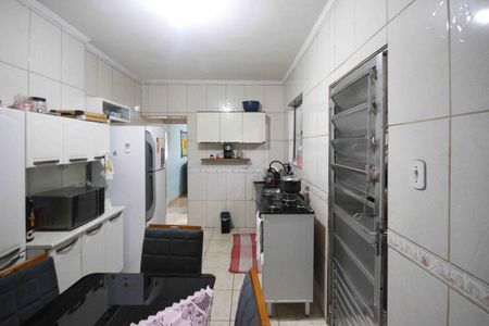 Casa à venda com 196m², 3 quartos e 2 vagas Casa à venda com 196m², 3 quartos e 2 vagasCozinha