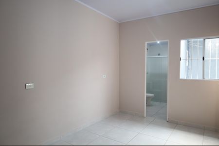 Casa para alugar com 100m², 2 quartos e 1 vagaSuíte