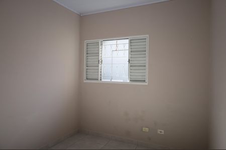 Casa para alugar com 100m², 2 quartos e 1 vagaQuarto