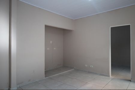 Casa para alugar com 100m², 2 quartos e 1 vagaSala/cozinha
