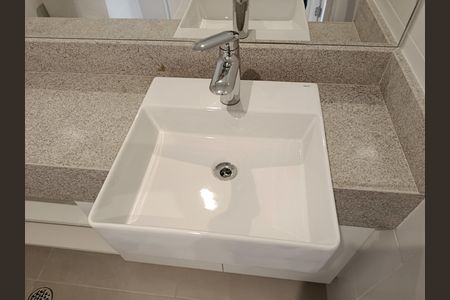 Apartamento para alugar com 37m², 1 quarto e sem vagaBanheiro