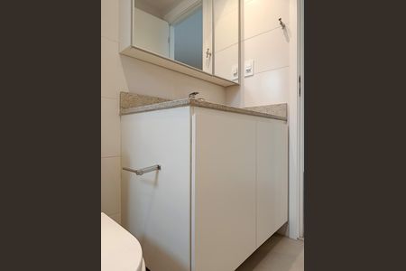 Apartamento para alugar com 47m², 2 quartos e sem vagaBanheiro