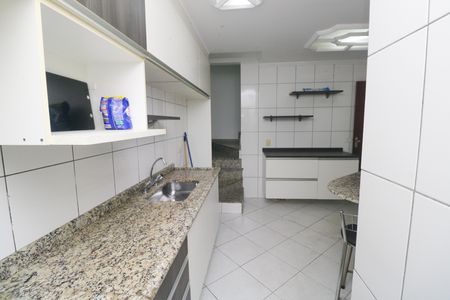 Apartamento à venda com 170m², 3 quartos e 2 vagasCozinha